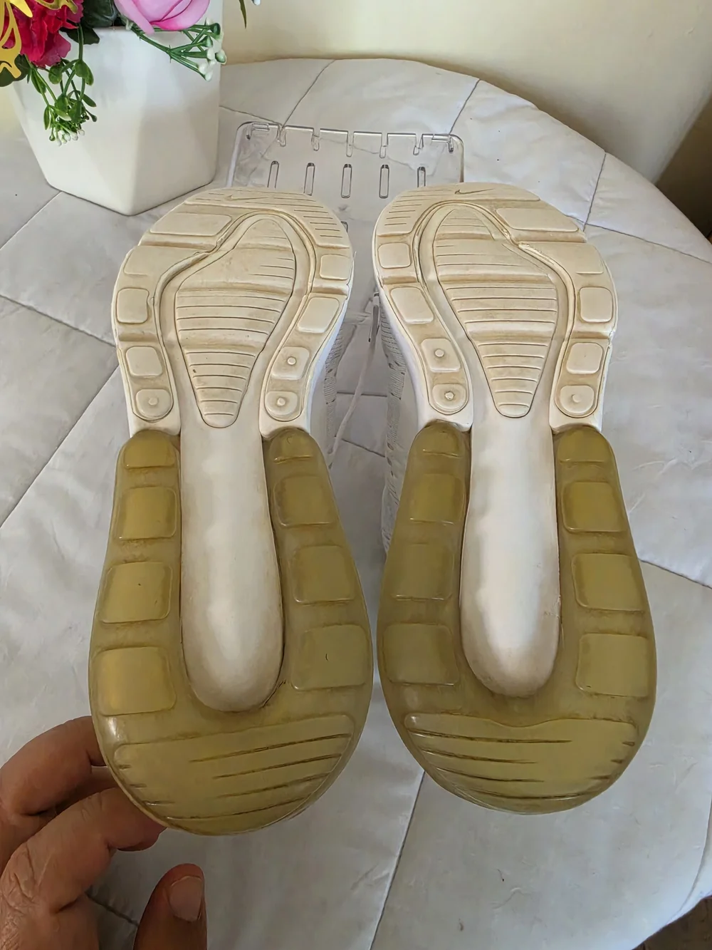 Nike Air Max 270 White Athletic Sneakers 6Y